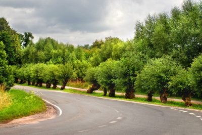 Praca za kierownicą ciężarówki